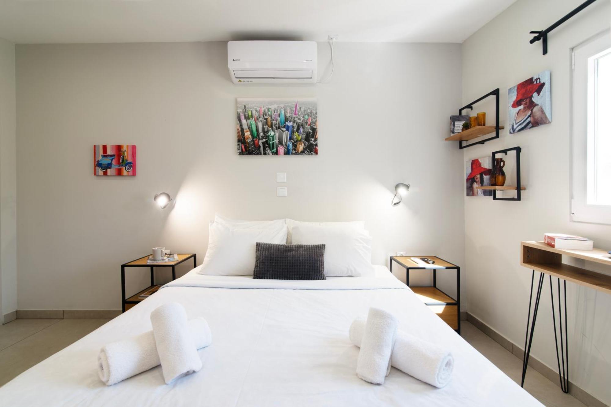 Chic Rooftop Studio W/ Terrace - Near Acropolis Афины Экстерьер фото